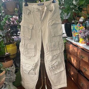 The Kript Men's Beige Cargo Pants